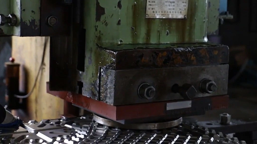 11 Plate Hole Impact