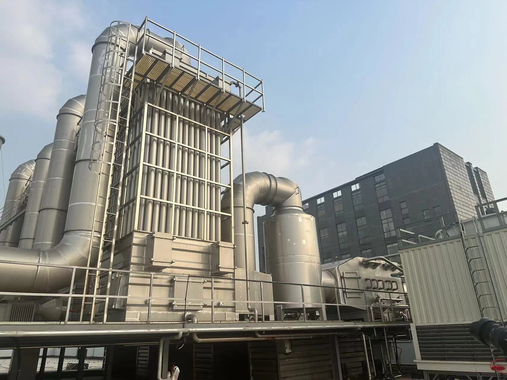 High voltage static electricity Tar catcher